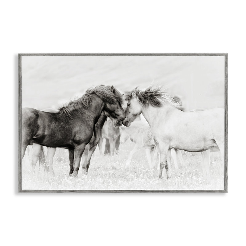 «Heartfelt Horses in Neutrals», art de la giclée encadrée, design par PHBurchett, H 16 po x l 24 po