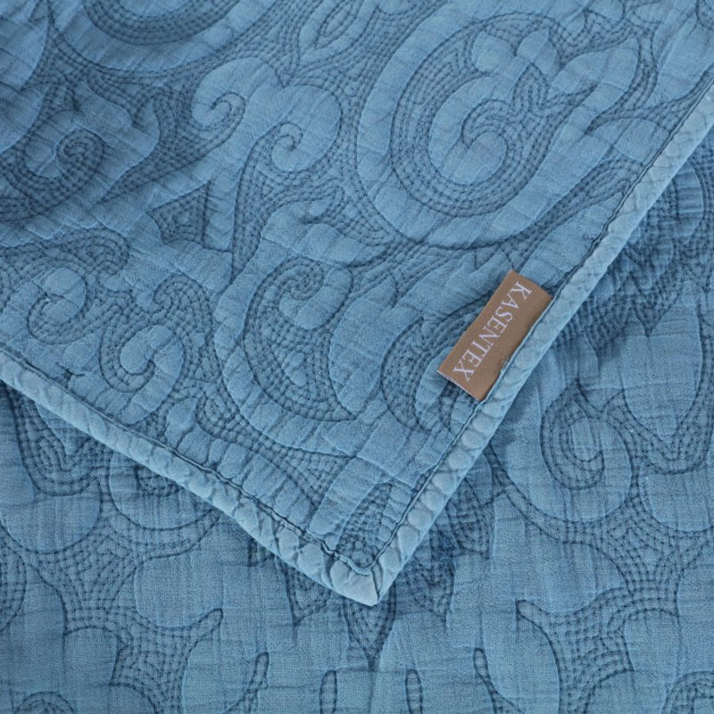 Modern & Contemporary Cotton Blend Quilt, King, Light Blue