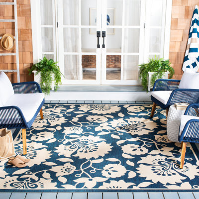 Courtyard Performance Rug