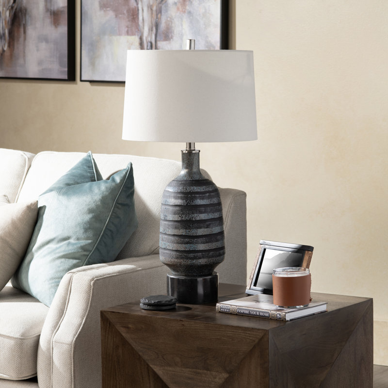Lampe de table en verre
