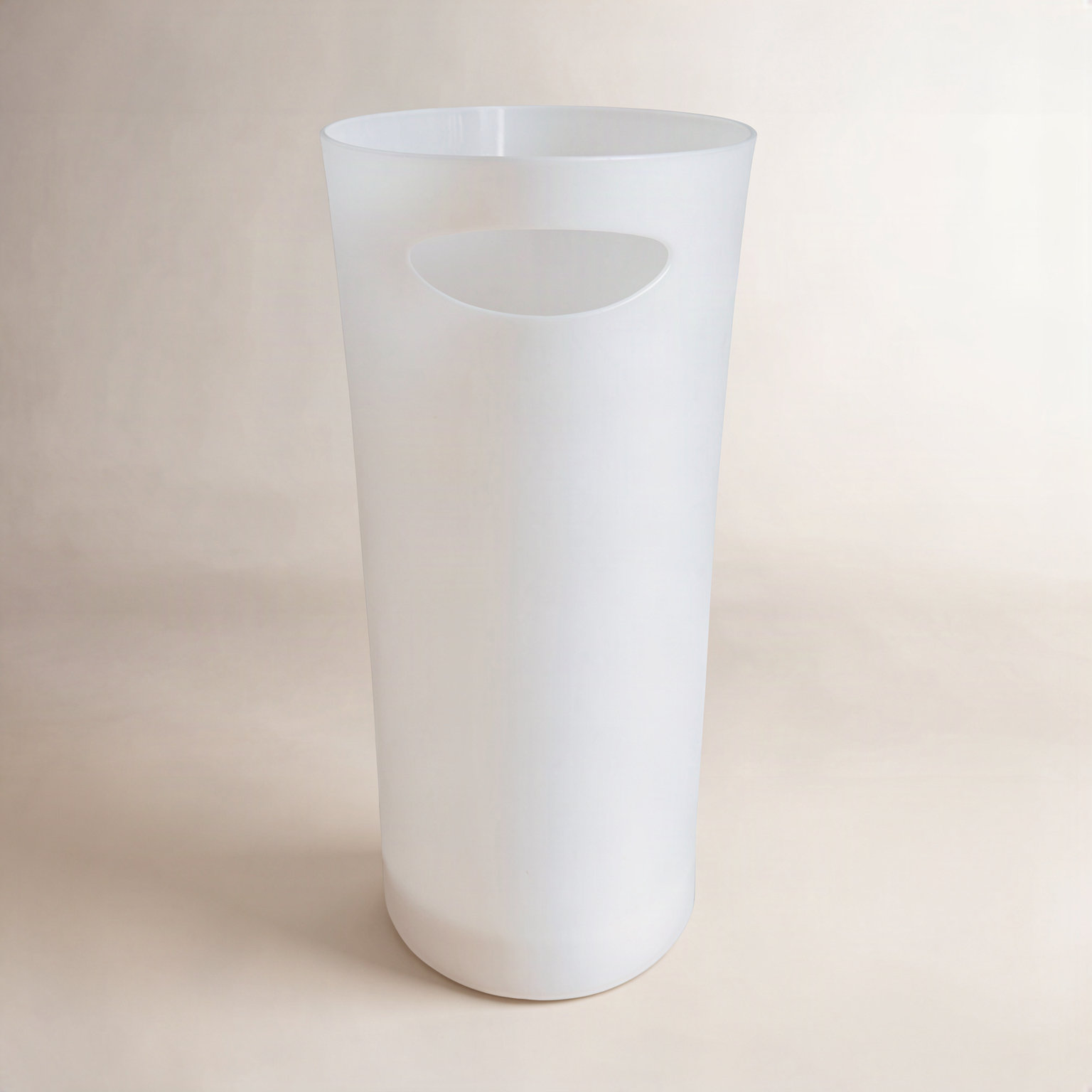 Skinny 2gal Waste Basket, White