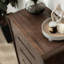 Commode d'appoint simple en noyer noir