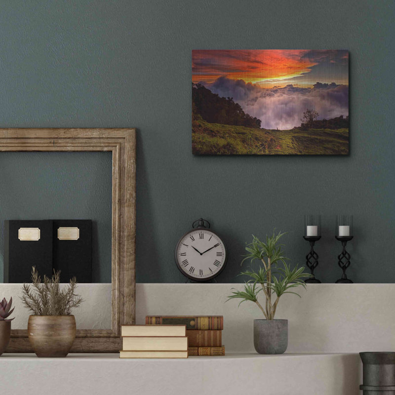 «Valley Clouds at Sunset», art mural en métal, H 12 po x l 16 po
