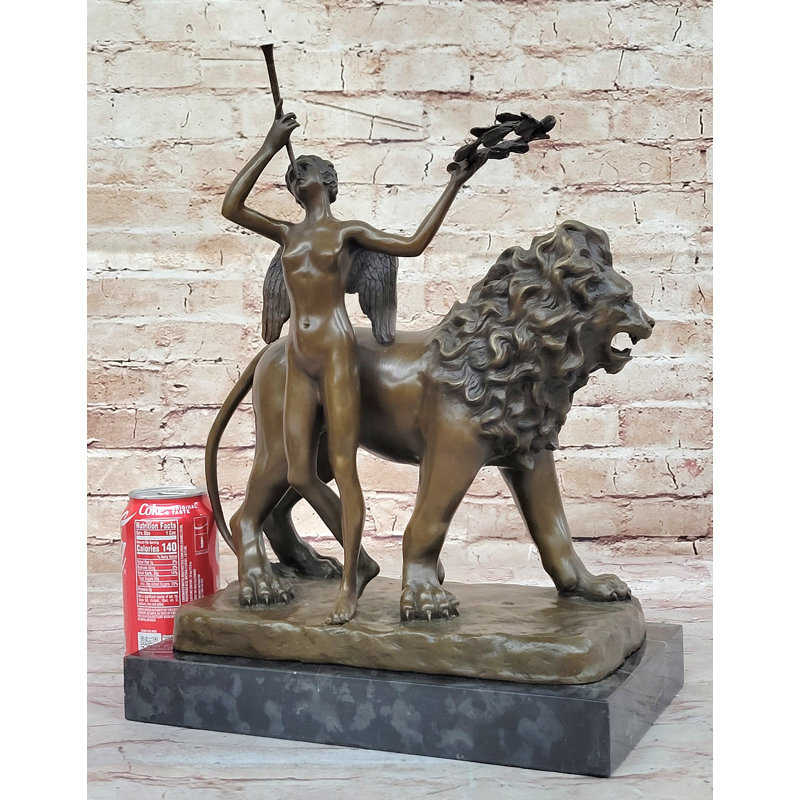Figurines et sculptures Annesha