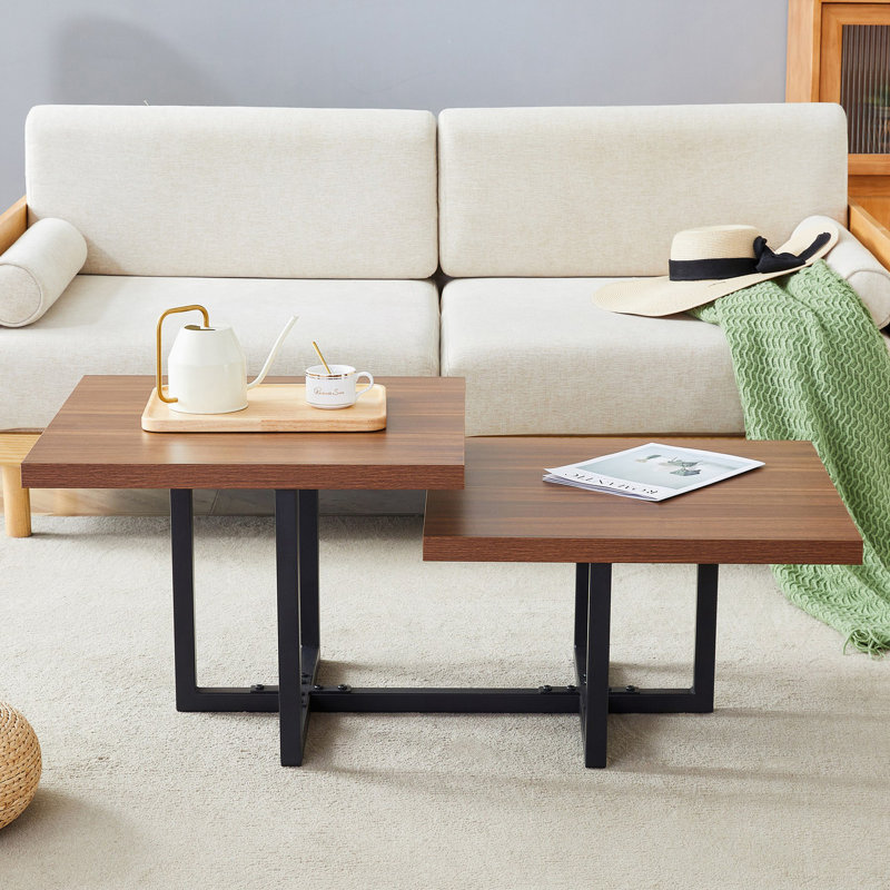 Table basse à deux niveaux de style moderne et scandinave