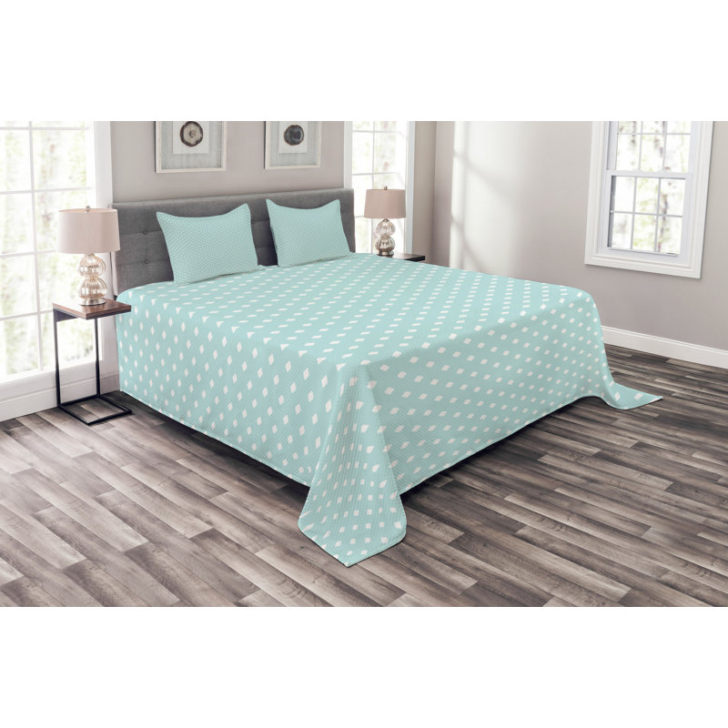 Adae Pale Blue/White Microfibre Bedspread Set, 220 x 264 cm