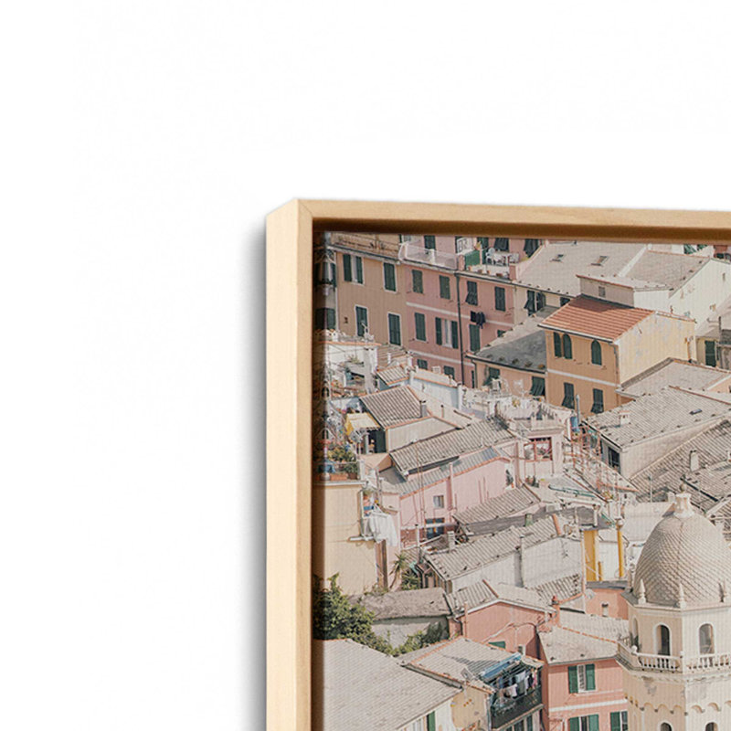 Impression sur toile Riviera Radiance, H 32,75 po x l 48,75 po x P 1,75 po, Érable américain encadré
