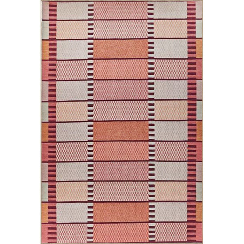 Tapis tissé à motif géométrique lavable