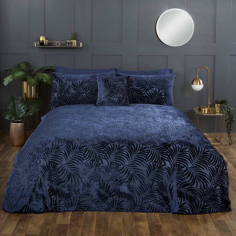 Colasanto Velvet Floral Duvet Cover with Pillowcases Included, Navy, Super King