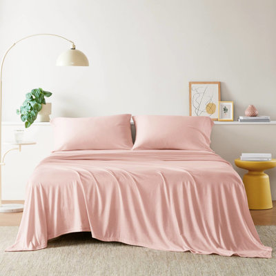 Ensemble de draps en tricot de coton grand format - Détente et chaleur toutes saisons, doux comme le nylon, absorbant pendant les saisons chaudes, convient aux matelas chauds et froids jusqu'à 16 po, contient 1 drap plat, 2 taies d'oreiller ajustées,