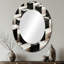 Panneaux électriques noirs et blancs abstraits III - grand miroir mural ovale sur métal-1098331468