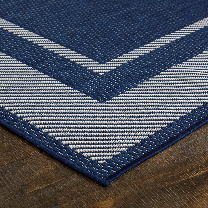 Castellanos Indoor / Outdoor Rug, Rectangle 5'2" x 7'6"