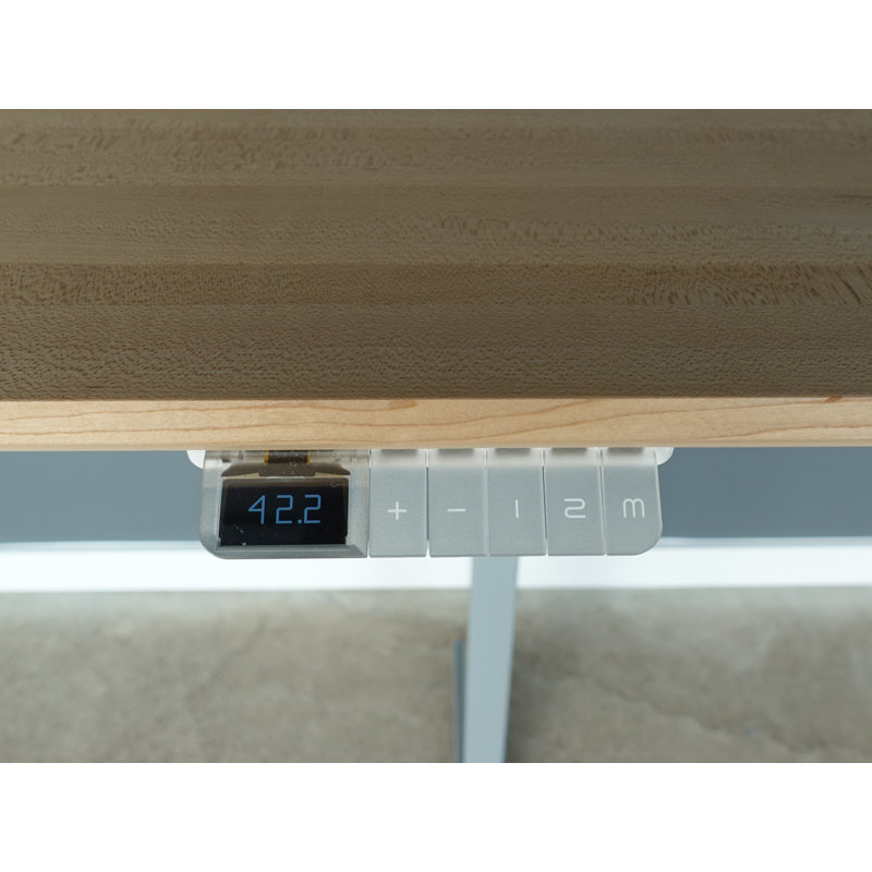 Bureau debout électrique à hauteur ajustable, H 50 po x l 60 po x P 30 po, Érable