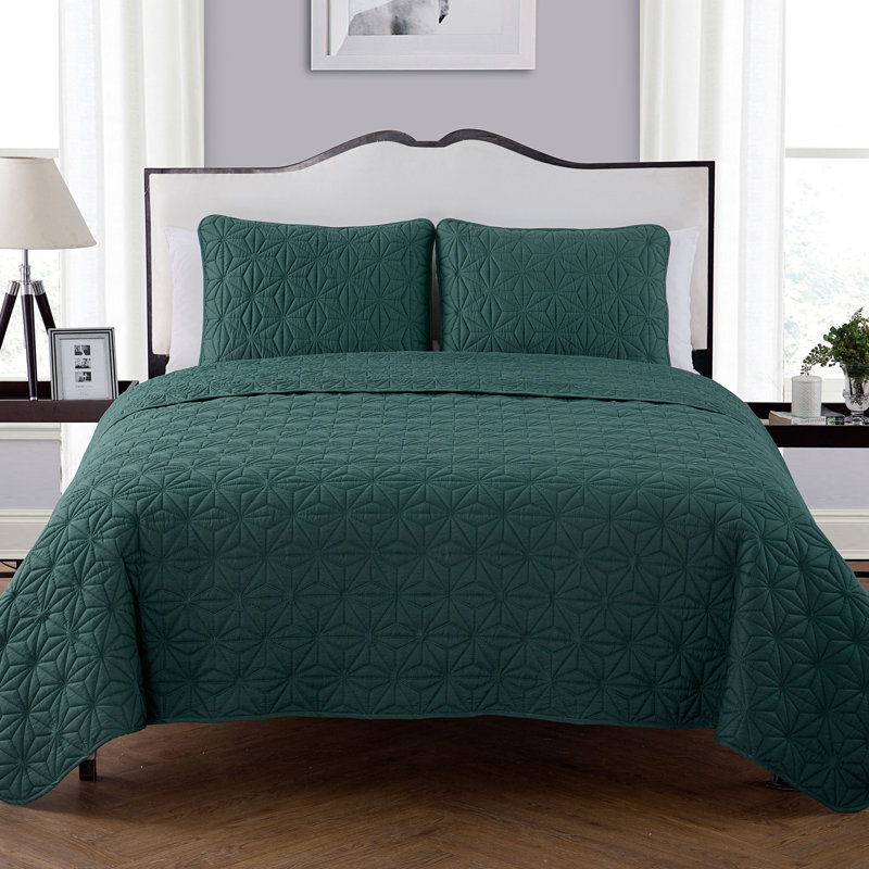 Green King Microfiber Reversible Geometric Quilt Set