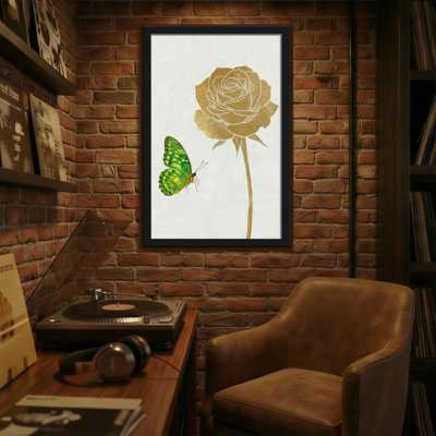 Plantes et fleurs rose doré avec papillon vert