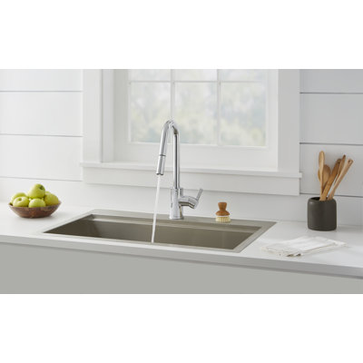 Amalfi Pull Down Single Handle Kitchen Faucet