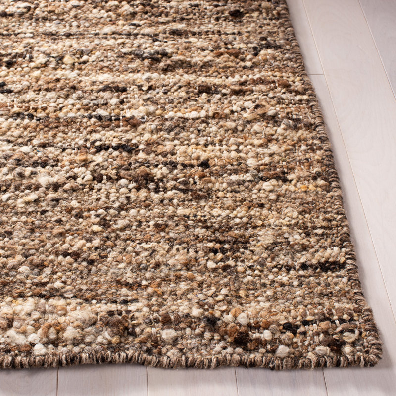 Highlands Handwoven Wool/Cotton Area Rug in Brown, Rectangle 3' x 5'