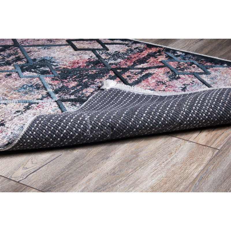 Tapis en polypropylène tissé à la machine Edelhard, Rectangle 2 pi 7 po x 4 pi 11 po