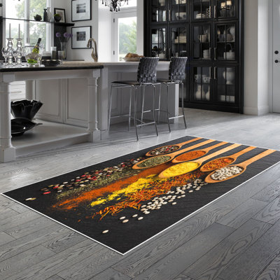 Tapis noir en polyamide tissé à la machine
