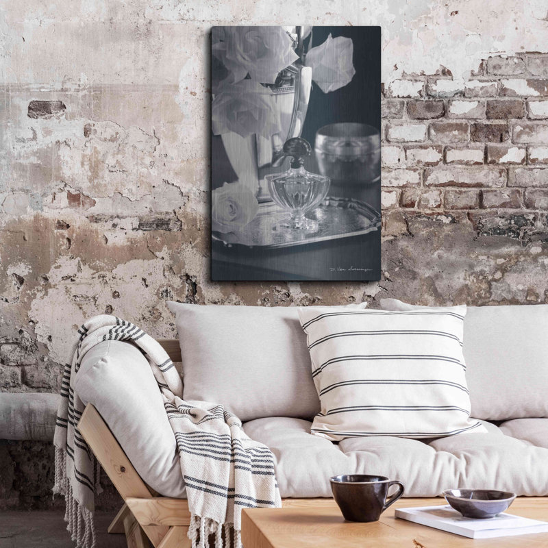 «Vintage Vanity IV» par Debra Van Swearingen, art mural en métal, H 36 po x l 24 po