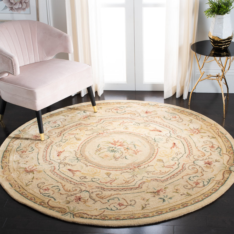 Handmade Tufted Wool Round Rug in Light Gold/Beige, 47"