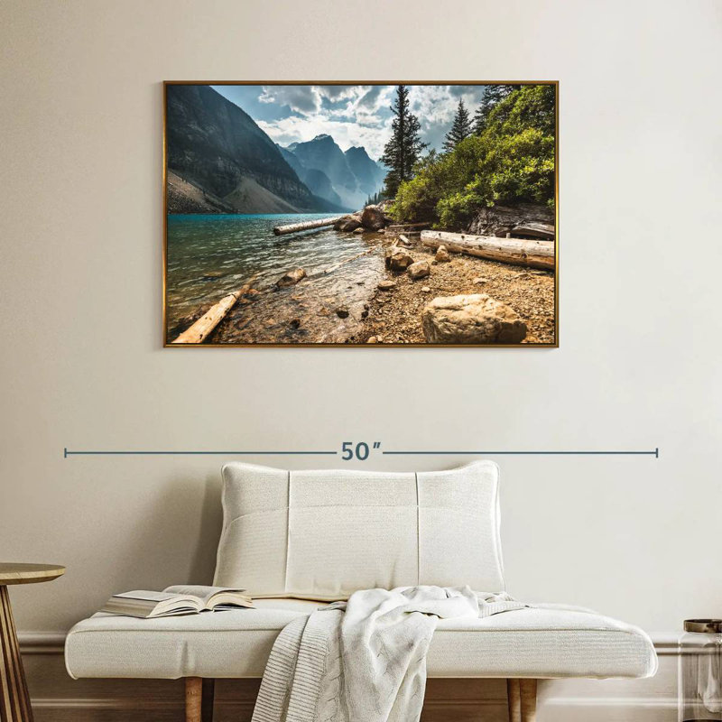 Moraine Lake Waterfront, Cadre flottant doré, 40 po x 27 po