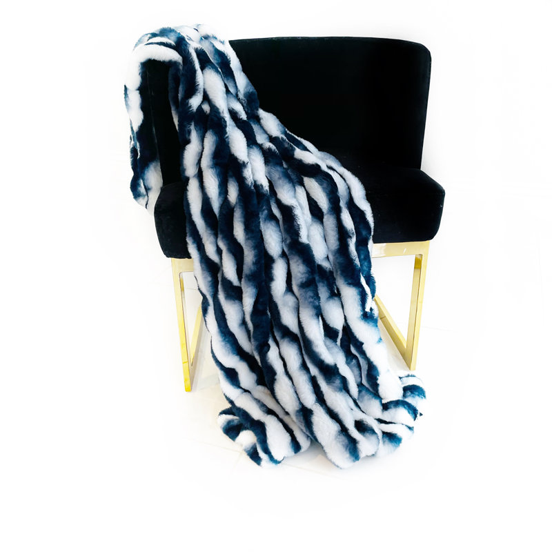 Couverture en fausse fourrure Plutus, Bleu marine, L 36 po x L 60 po