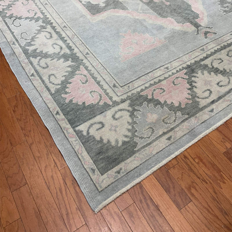 Wool Oriental Indoor Rug