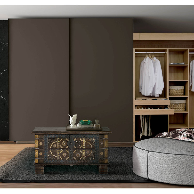 Coderre Blanket Chest