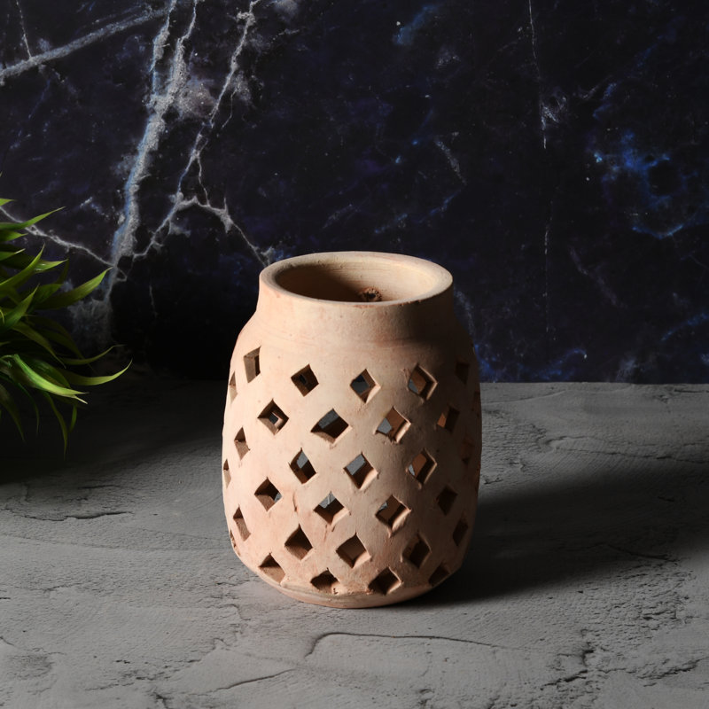 Vase en terre cuite de diamètre 5 po x H 7 po