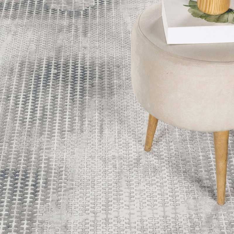 5'3" X 7'3" Area Rug