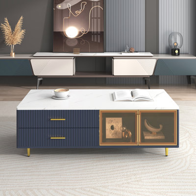 Élégante table basse avec rangement en verre, plusieurs tiroirs, pieds en métal et éclairage pour des espaces de vie améliorés.