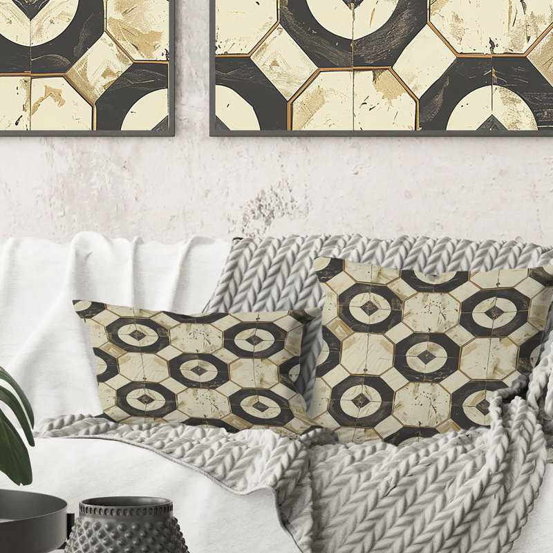 Carreaux octogonaux modernes beige et blanc I - Coussin décoratif moderne, H 18 po x l 18 po