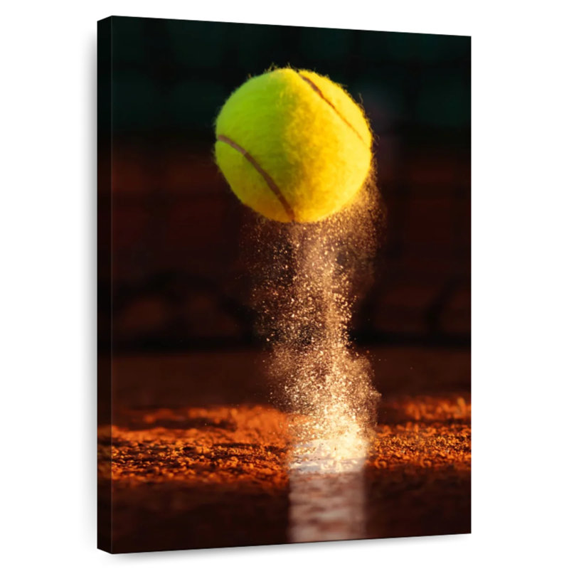 Balle de tennis Sireci sur la ligne, H 36 po x l 24 po