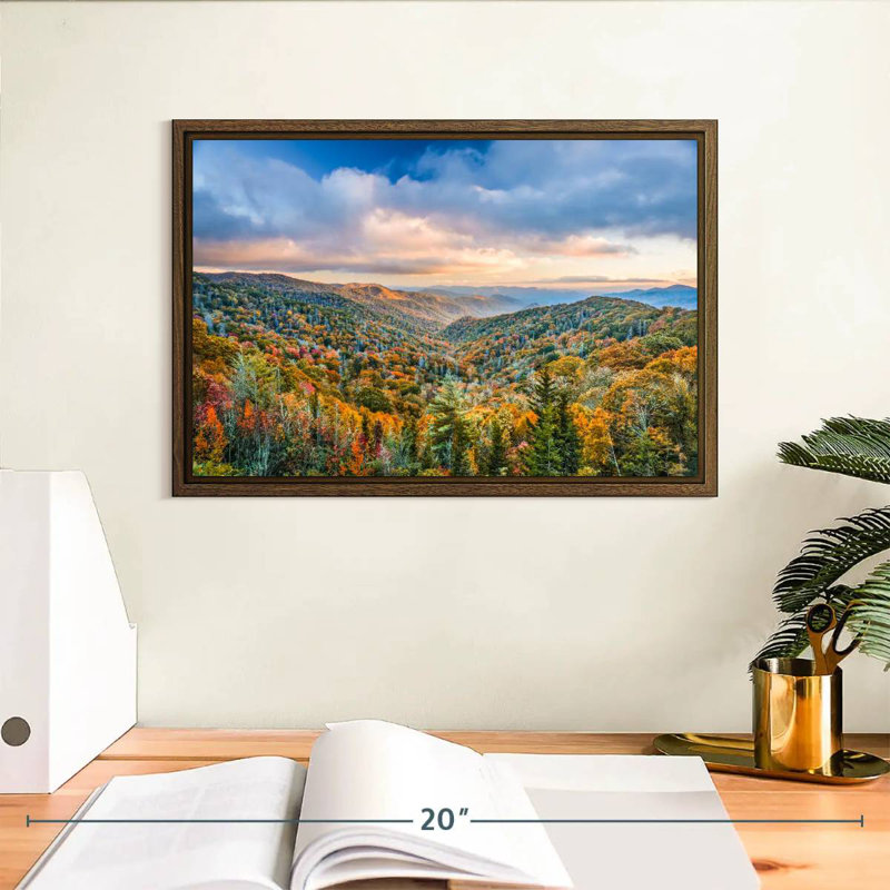 Smoky Mountains at Fall, 13 po x 9 po, Cadre flottant noyer