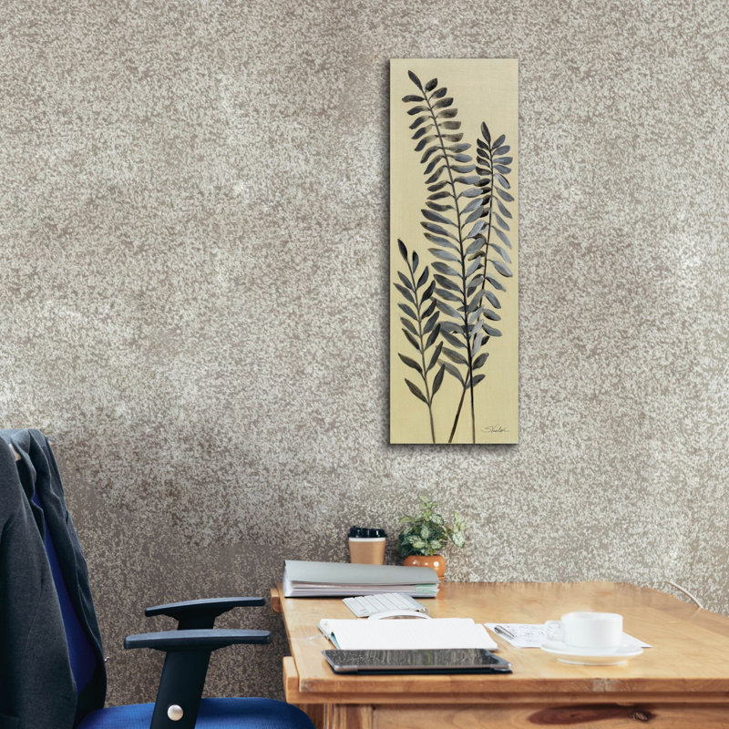 «Tall Fern 2» par Silvia Vassileva, art mural sur toile, H 36 po x l 12 po