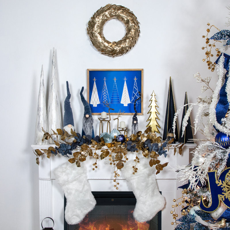 Couronne de Noël à feuilles dorées 15,5 pouces non éclairée