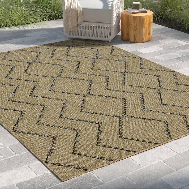 Indoor/Outdoor Area Rug, Rectangle 7'10" x 10'3", Natural/Black