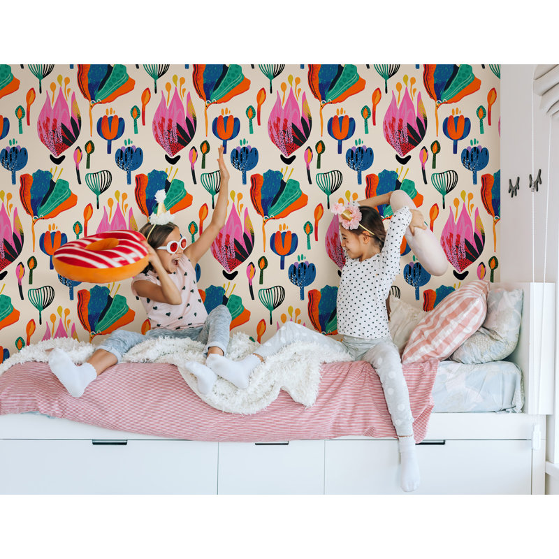 Papier peint à motif floral coloré sur fond crème, L 75 po x l 112 po