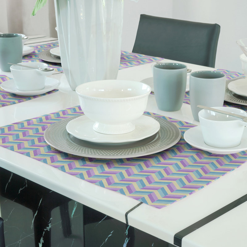 Napperon en coton 18 po chevrons, Bleu / Mauve