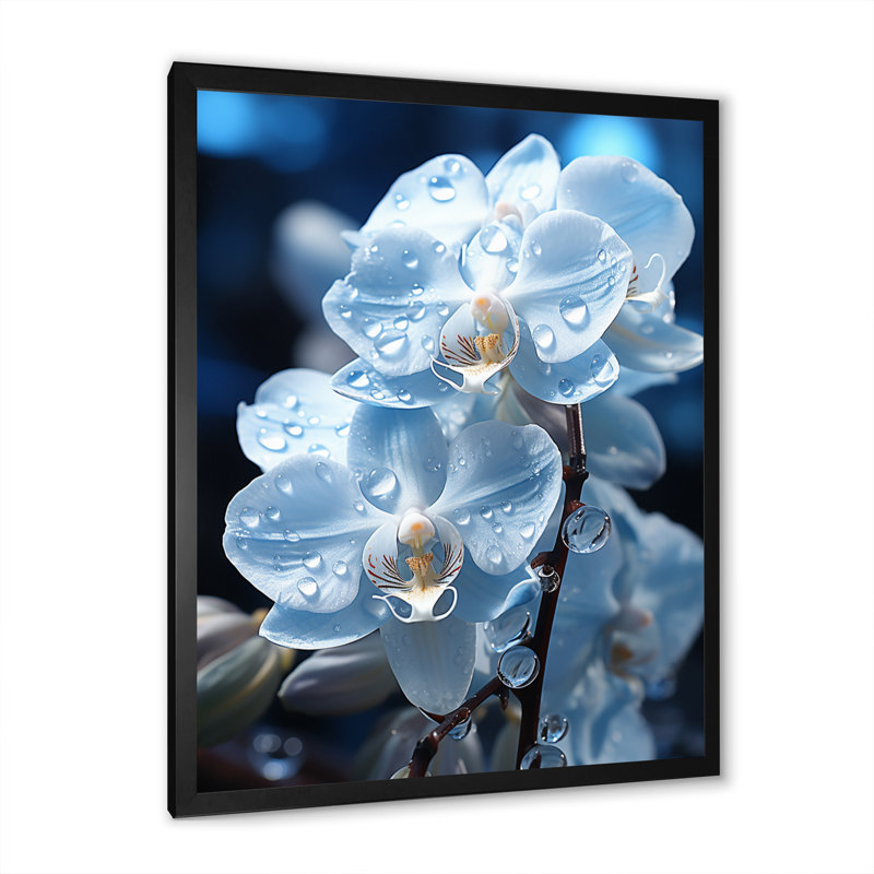 «Walta Blue White Flower Field Pearlescent Orchids», reproduction d'art sur toile encadrée, H 44 po x l 34 po x P 1,5 po