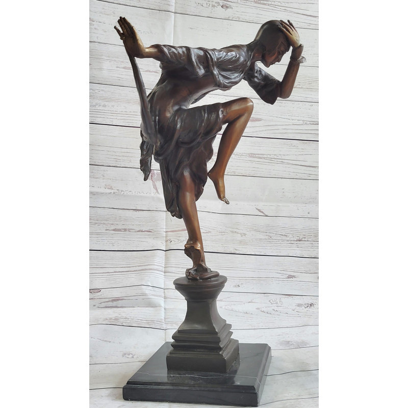 Figurines et sculptures Tauseek