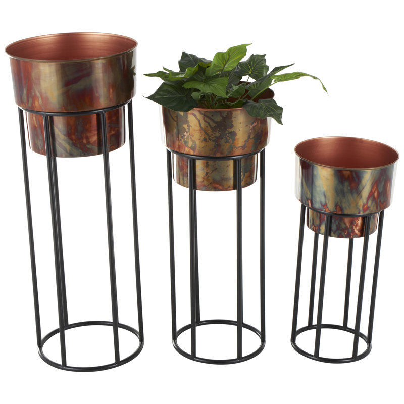 Millwright Metal Pot Planter