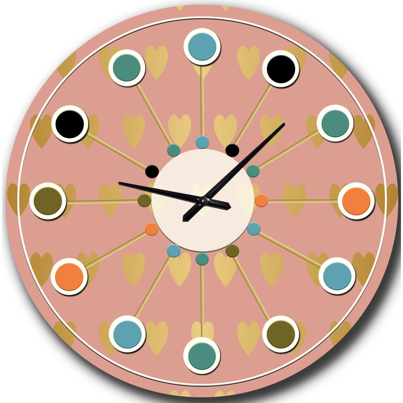 Cœurs dorés sur rose - horloge murale moderne Mid-Century, Moyenne
