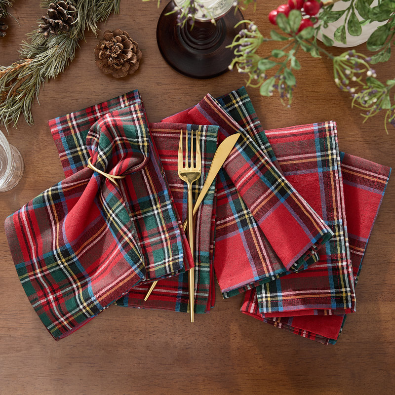 Kayleigha Holiday Plaid Christmas/Winter Cotton Dinner Napkins, 17"x17", Red