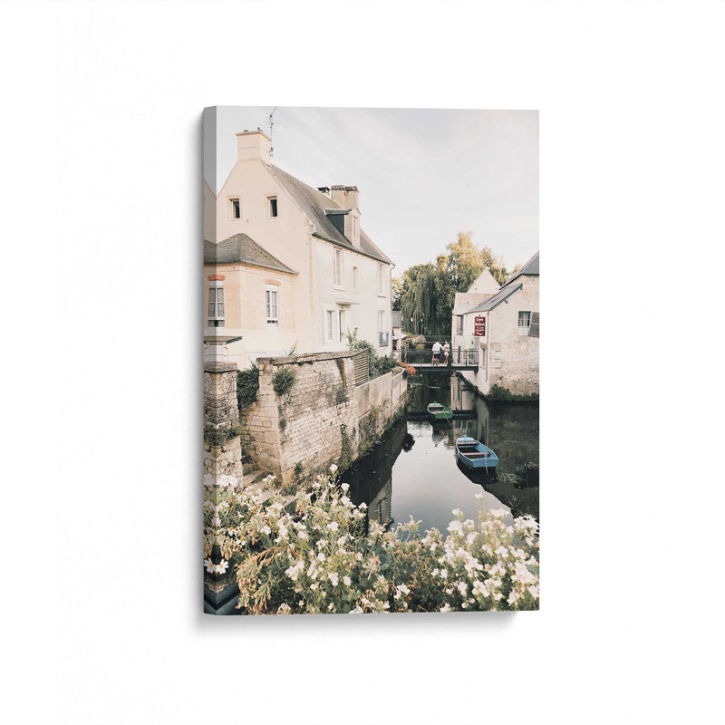 «Serene Village Waterscape», reproduction sur toile tendue, Toile tendue, H 12 po x l 8 po x P 1,25 po