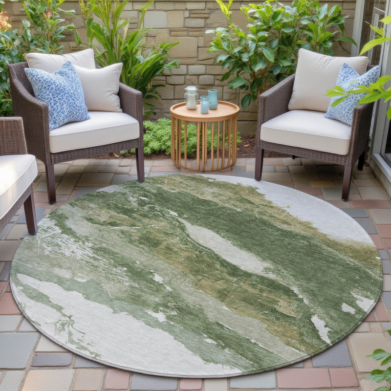 Machine Washable Indoor/Outdoor Xhevrie Green Rug, Round 8'