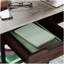 Bureau en L avec bibliothèque à cinq tablettes, finition brune-889529806