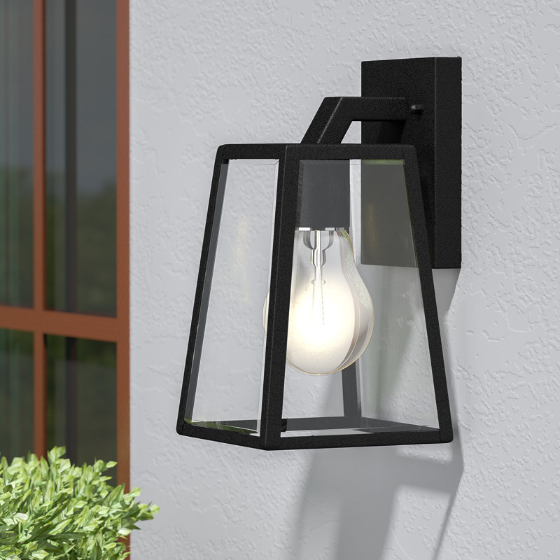 Lanterne murale d'extérieur noire 1 lumière Clarence, H 14,5 po x l 8 po x P 9 po