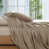 Simplement taupe est en rupture de stock
